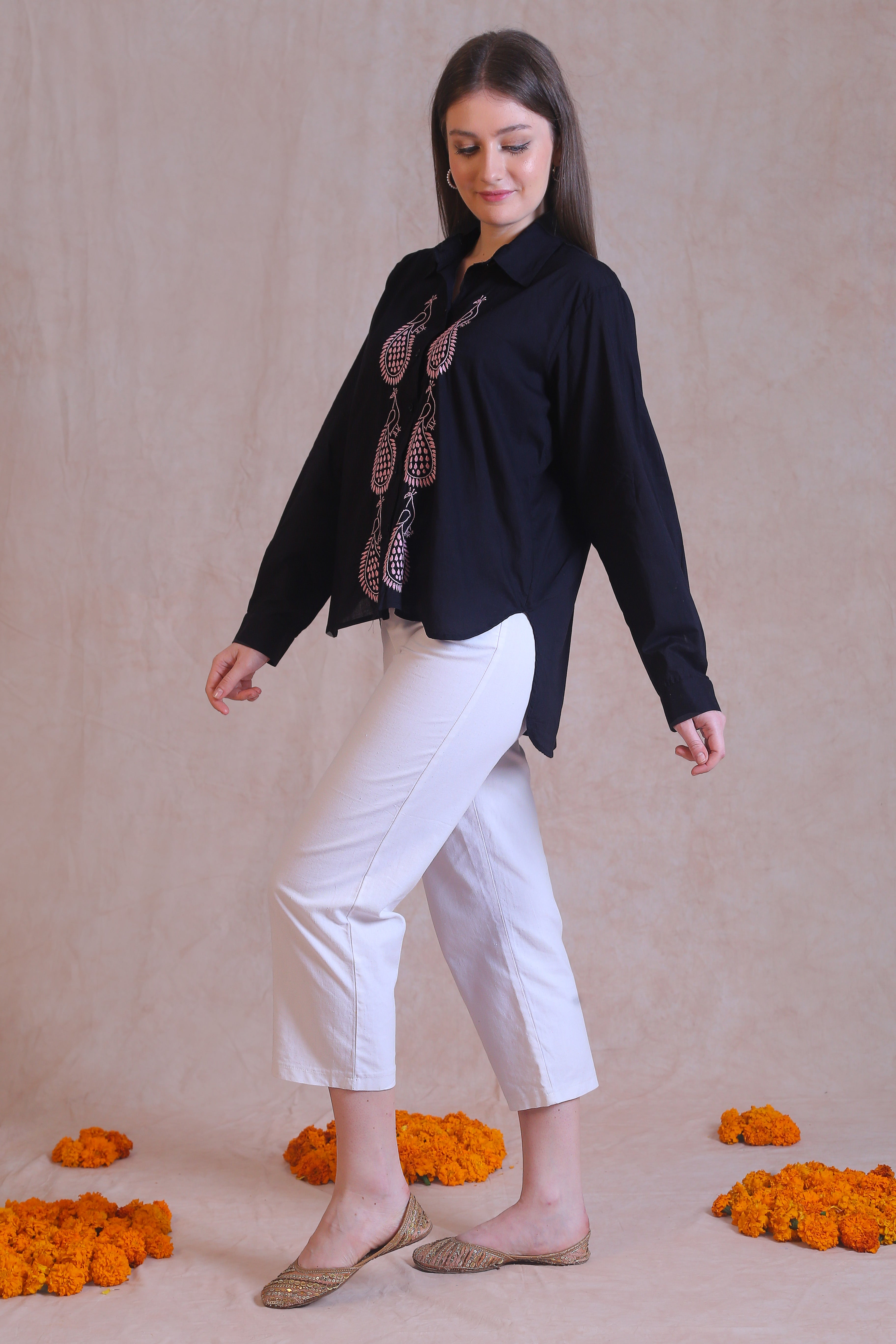 The fabric is opaque and crisp which makes it ideal for official wear.