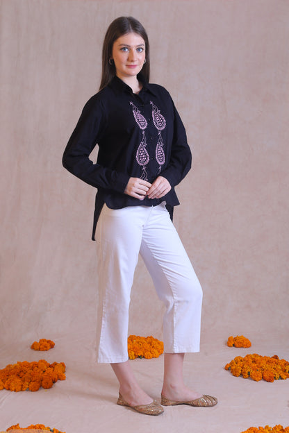 This fusion shirt made from soft, breathable cotton fabric. 