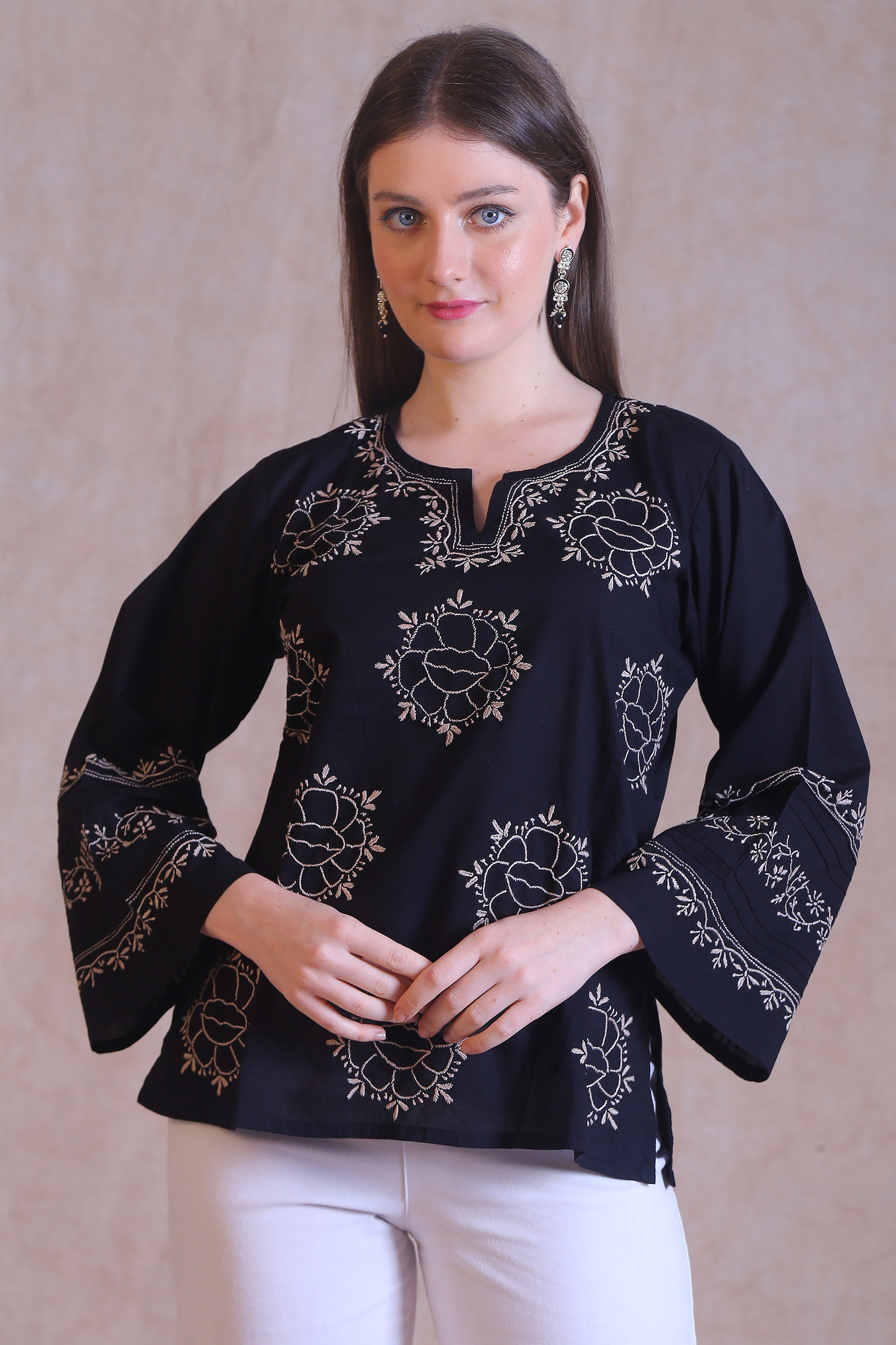 The poplin cotton short Kurta with Black chikankari embroidery 