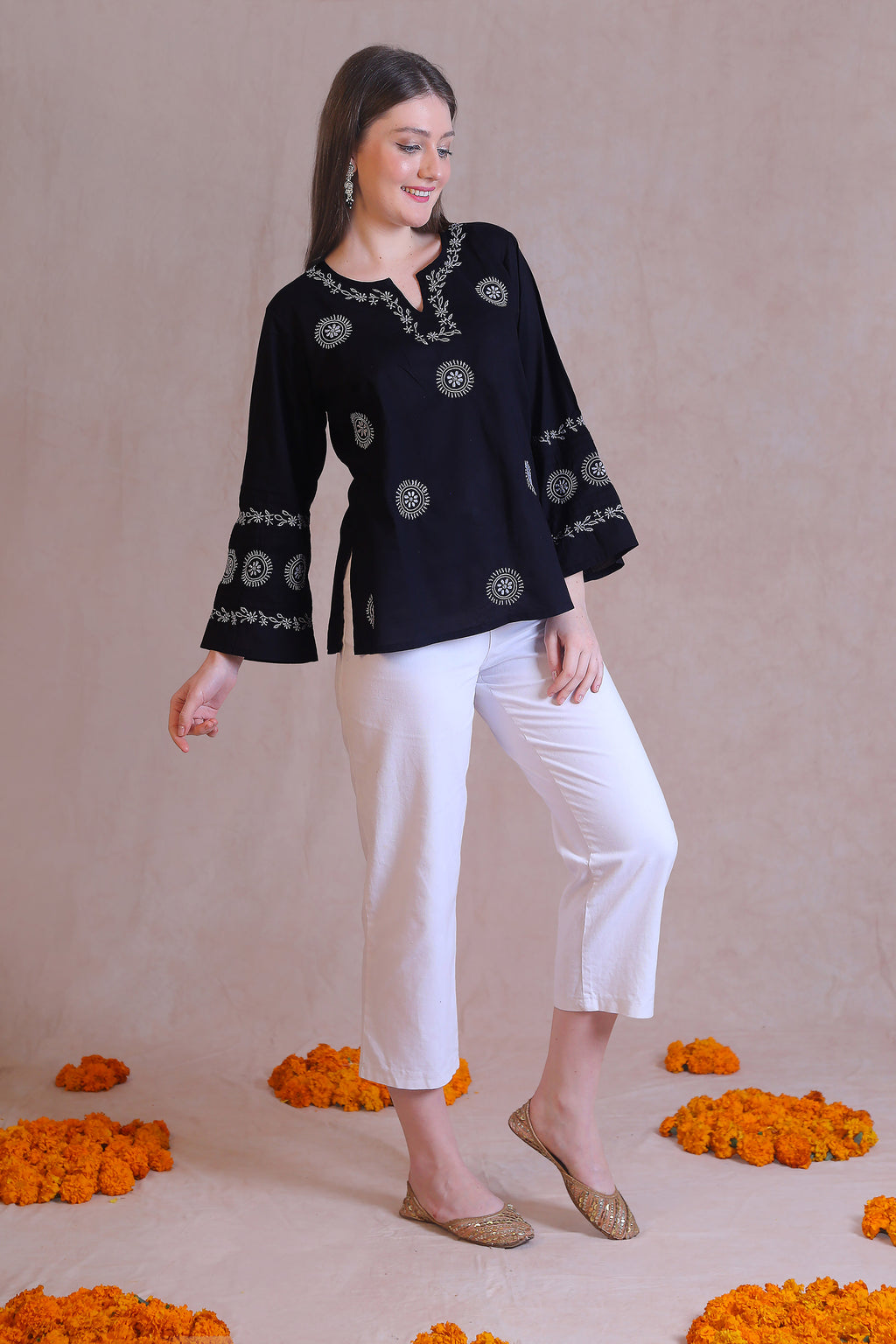 Made in high quality cotton fabric which is the best for any weather.