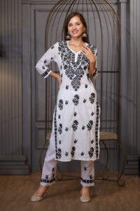 White mul cotton kurta set offers a blend of comfort and elegance