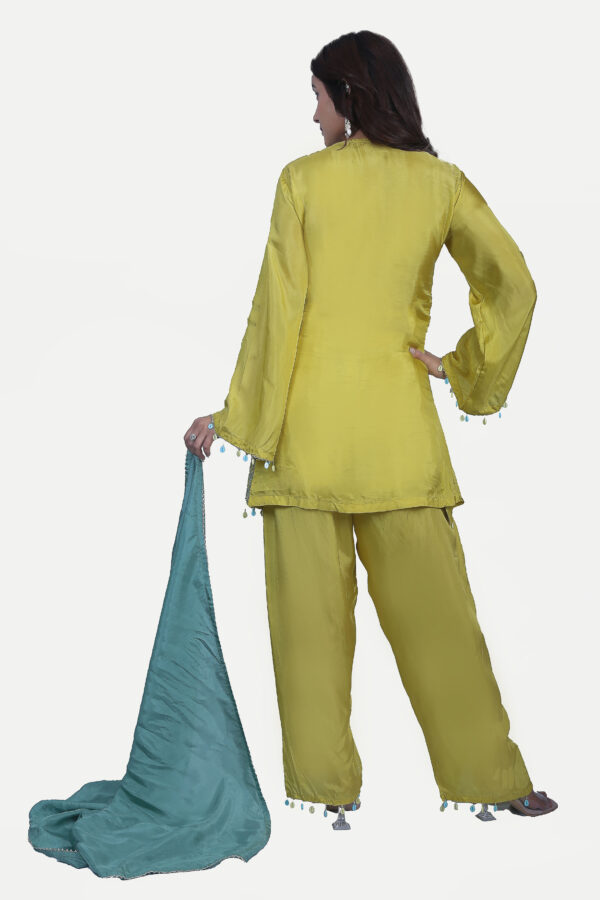 Yellow Short Kurti Co-ord Set With Pant And Blue Scarf - Image 5