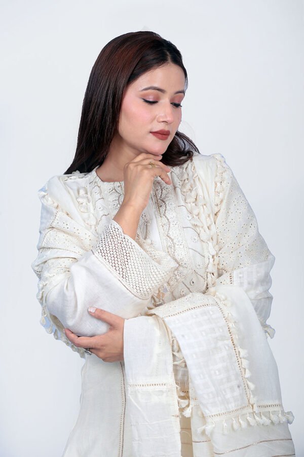 Egg White Kurta Set With Palazzo And Dupatta - Image 6