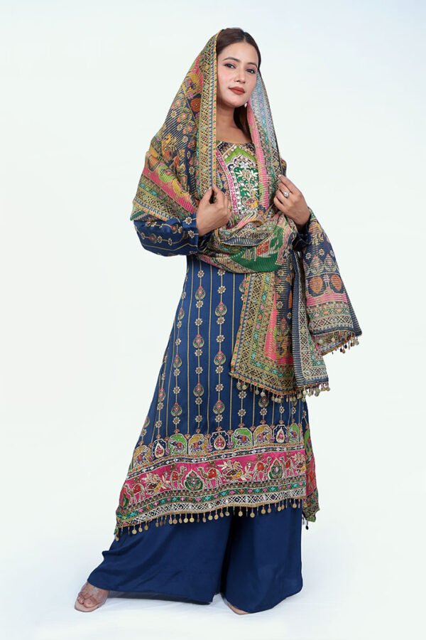 Navy Blue Kurta Set With Dupatta Printed Design. - Image 4