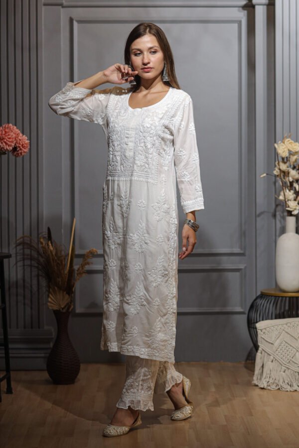 White Chikankari Kurta With Pant - Image 3