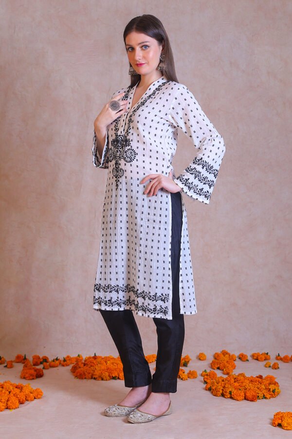 Black And White V-Neck Chikankari Kurta - Image 5