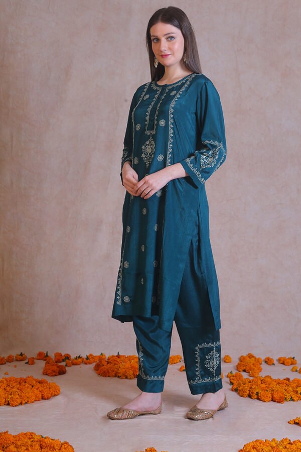 Green Chikankari Kurta Set - Image 4